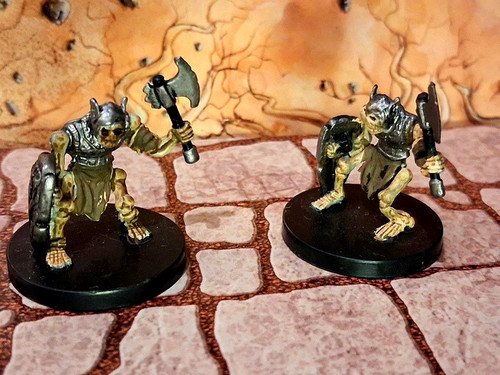 Dungeons dragons 2 untote - &, :